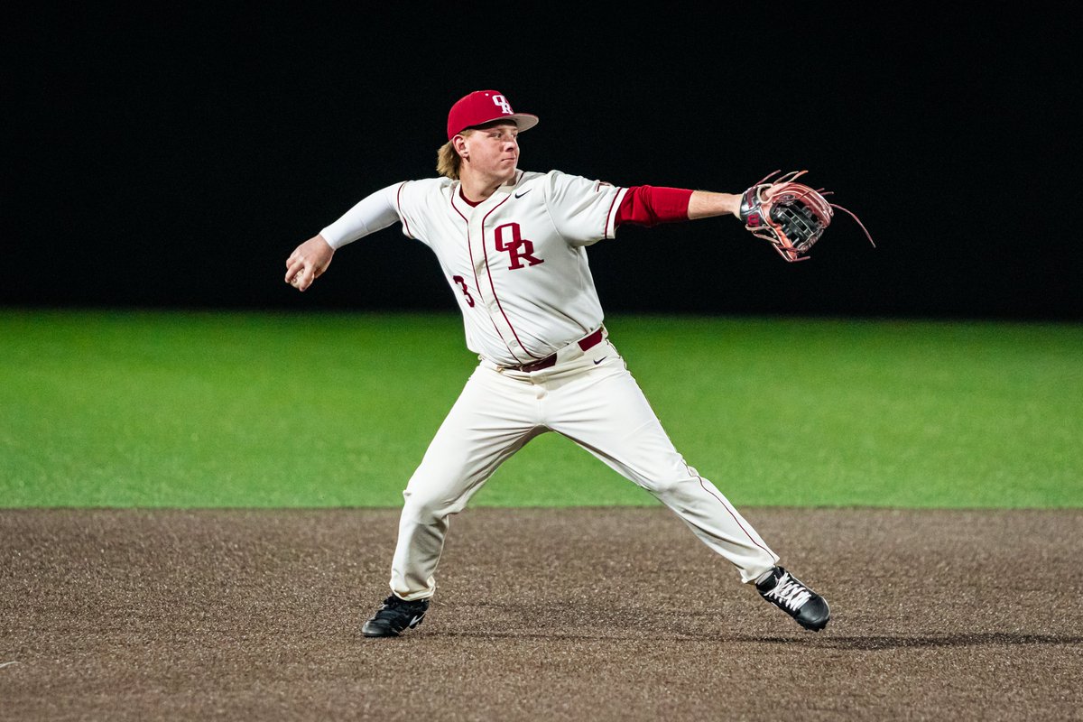 OwassoBaseball's tweet photo. Thank You, Carter Martinez 🤝🎓

#𝗔𝗟𝗟𝗜𝗡 | #𝗧𝗿𝗮𝗱𝗶𝘁𝗶𝗼𝗻of𝗖𝗵𝗮𝗺𝗽𝗶𝗼𝗻𝘀 https://t.co/5t430iFFor