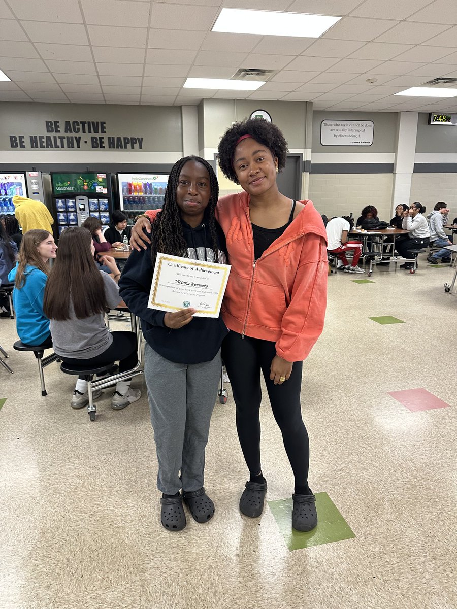 GreeceOlympia's tweet photo. Today, we took time to celebrate our Spartans who challenged themselves to take Advance Placement (AP) classes with a celebratory breakfast.  We are so proud of them for going the extra mile. #GreatThingsHappenAtOLY #WeAreOlympia https://t.co/CVFKu5EnXQ