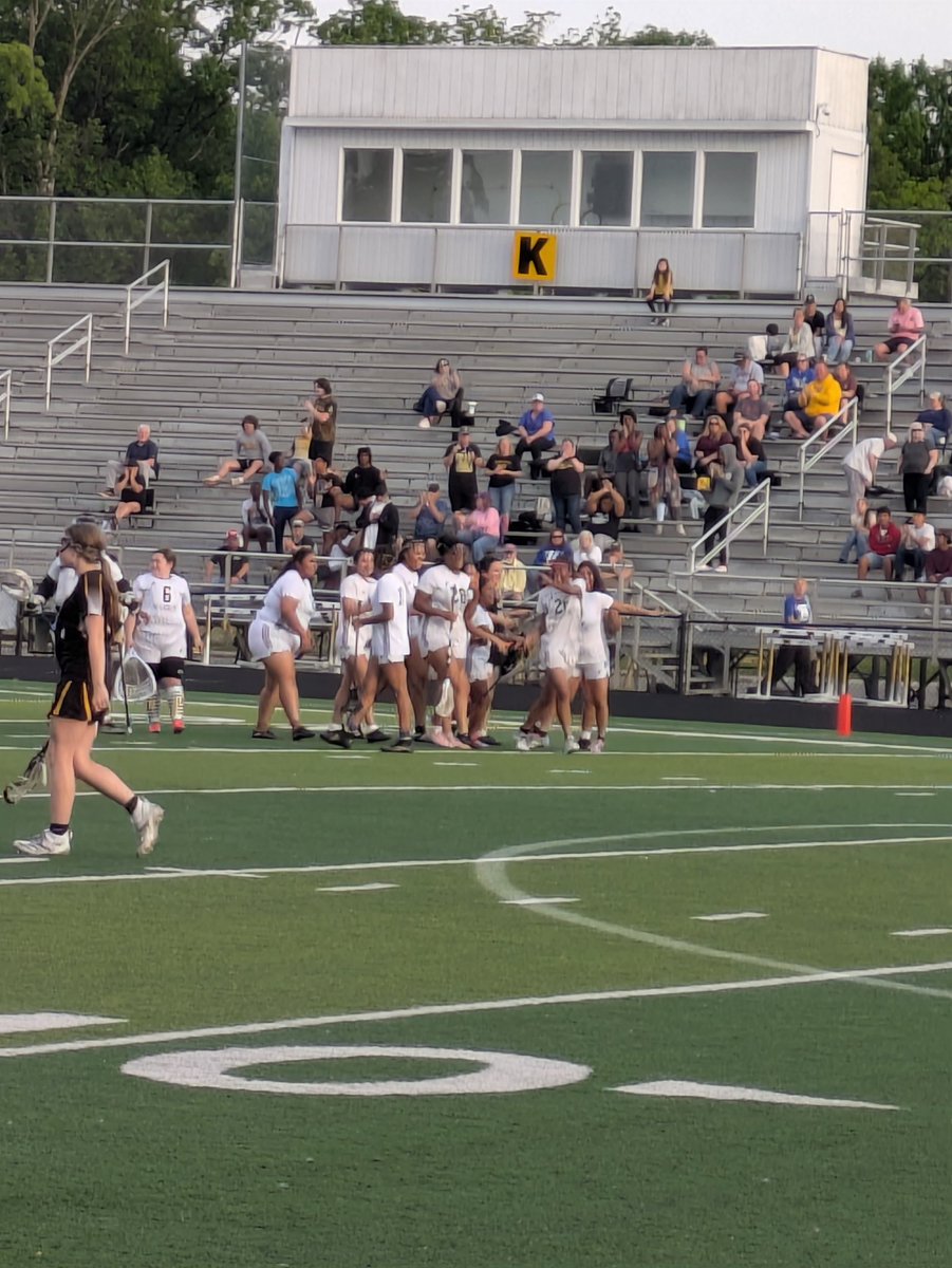 WC LAX tweet media