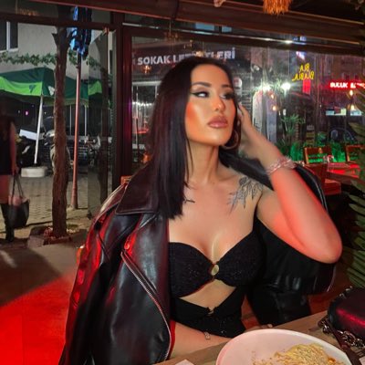 lothbrokhan's tweet photo. #YeniProfilResmi https://t.co/a19ItYYtZE