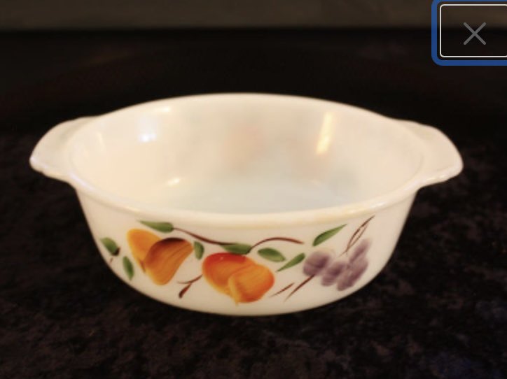 emmasattic98's tweet image. Emma’s Attic Treasures #GayFadStufios #Fruits #CasseroleDish #Vintage #AnchorHocking #Cooking #$27.00
