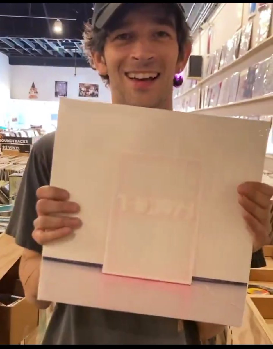 jenythhh's tweet image. SLIPPING THROUGH MY FINGERS ALL THE TIMEEEEE I TRY TO CAPTURE EVERY MINUTEEEE