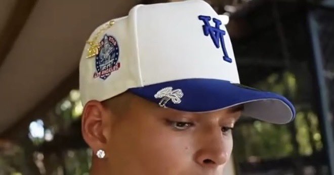 Adam_Mo_09's tweet photo. Yo mar we gotta see the hat collection u be wearing a different one every day and they lowkey fire https://t.co/faWFloPRxh