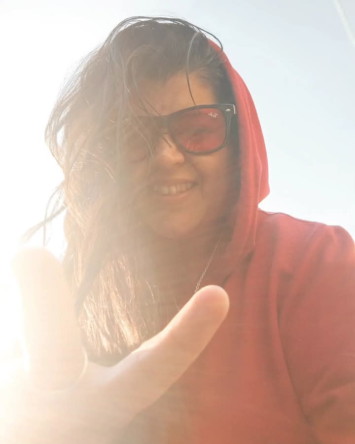 Kar_Moya's tweet photo. Te mereces cosas bonitas y yo estoy bonita. ❤️✨⚡ https://t.co/ltrgwP63T5