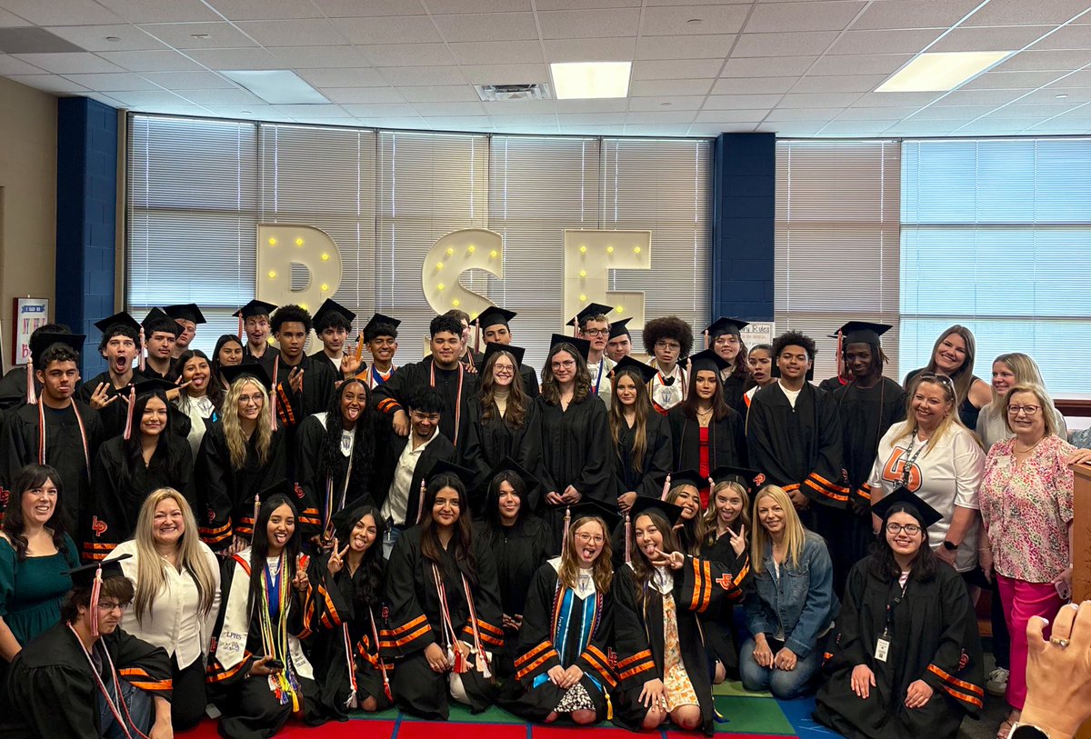 Michelle Gilchrist (@gilchristm75) on Twitter photo Thanks for coming to see us today Class of ‘25! We are so proud of you!! <a href="/lpisd/">La Porte ISD</a> <a href="/BSEBobcats/">Bayshore Elementary</a> #lpisd #LpLegacy Thanks for coming to see us today Class of ‘25! We are so proud of you!! <a href="/lpisd/">La Porte ISD</a> <a href="/BSEBobcats/">Bayshore Elementary</a> #lpisd #LpLegacy