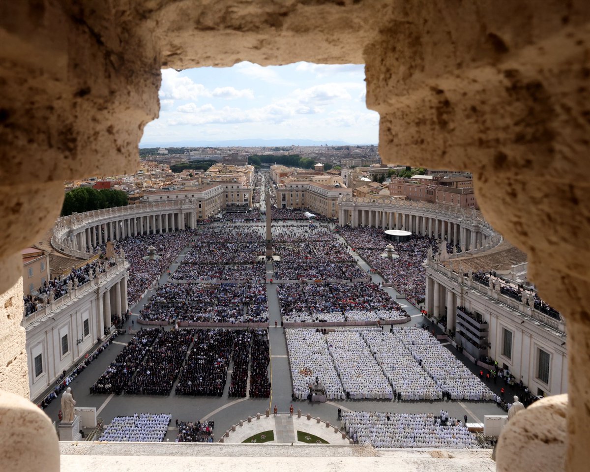 cassie 🇻🇦 tweet media