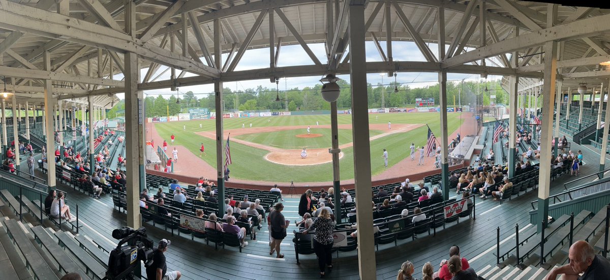 <a href="/JasperAthletic/">Jasper High School Athletics</a> <a href="/JasperBaseball/">Jasper Baseball</a> FINAL: Jasper 6, Southridge 0

CATS (20-6)
CG W AJ Huelsman 7.0 IP, 5K, 3 BB, 2 H
Brayden Giesler 3-4, 2 2B, RBI, 2 R
Braxton Brosmer RBI 2B, R
Kai Kunz 3-3, 2 RBI, BB
RBI: Max Bueltel

RAIDERS (9-12)
Singles: Manny Duron, Sam Gasser