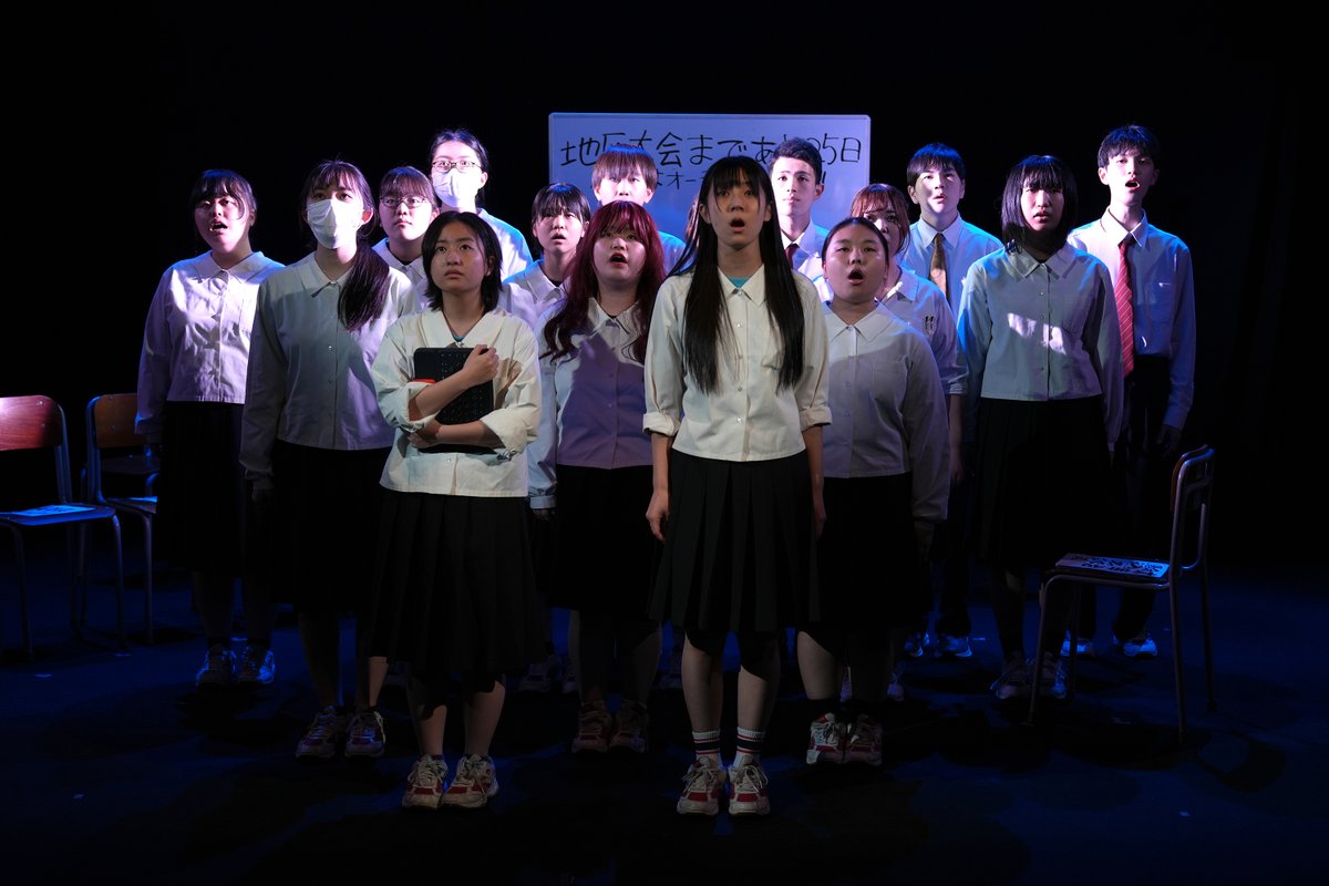 nabegenhonten's tweet photo. なべげん太宰まつり(一人芝居＋高校演劇版『駈込み訴え』2ステ,うさぎ庵『散華』9ステ,渡辺源四郎商店『逃げろセリヌンティウス』10ステ)ザ・スズナリ、アトリエPentA、渡辺源四郎商店しんまち本店での全上演を無事に終了致しました。応援して下さったお客様、スタッフ、キャストに感謝申し上げます。 https://t.co/TXZeTjm74D