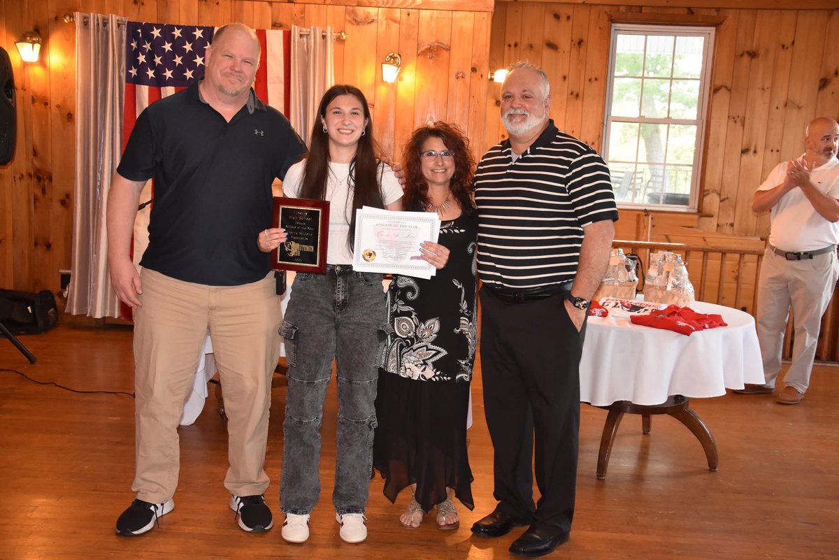 LHSWBB's tweet photo. Congratulations To Cierra St. John On Being Selected The 2025 Female Athlete of the Year By Both The Minutemen Club and Liberty High School! We Are So Proud of You Cierra! #libertypride #family https://t.co/709TGb7iND