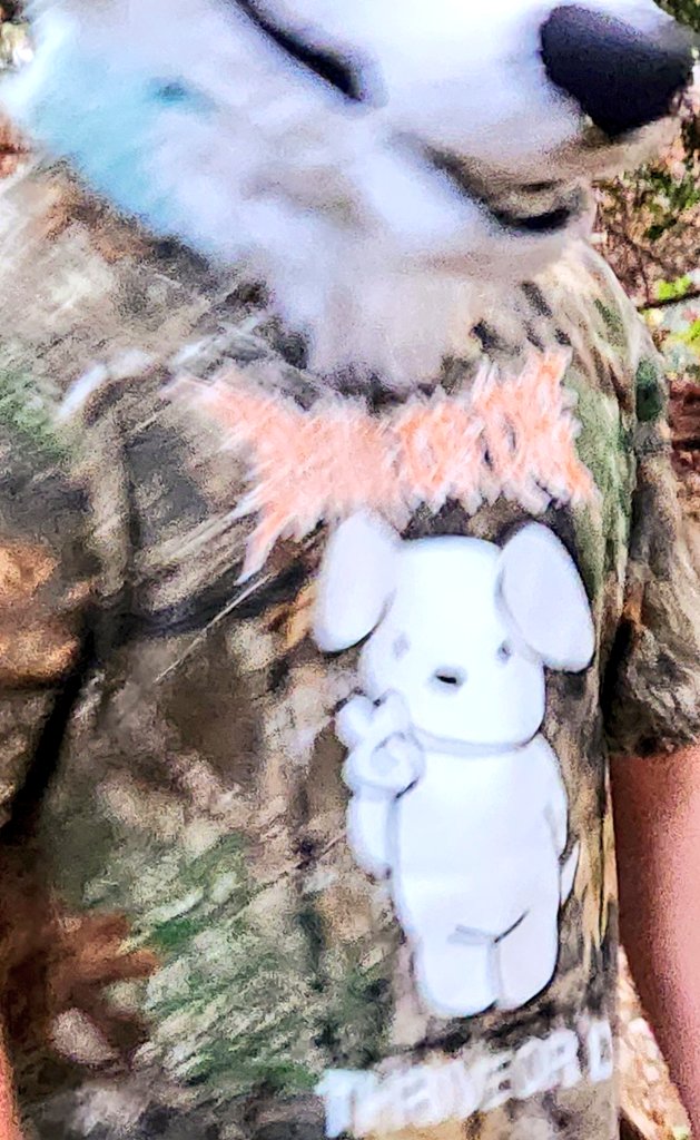 NONSTOPPUP's tweet photo. YO! MY REAL TREE CAMO SHIRT IS BACK UP ONLINE! GRAB ONE NOW IF YOU MISSED IT, BEFORE ITS TOO LATE AGAIN 💕🪵🐶🔪🎯 https://t.co/ffLhg3WmAw