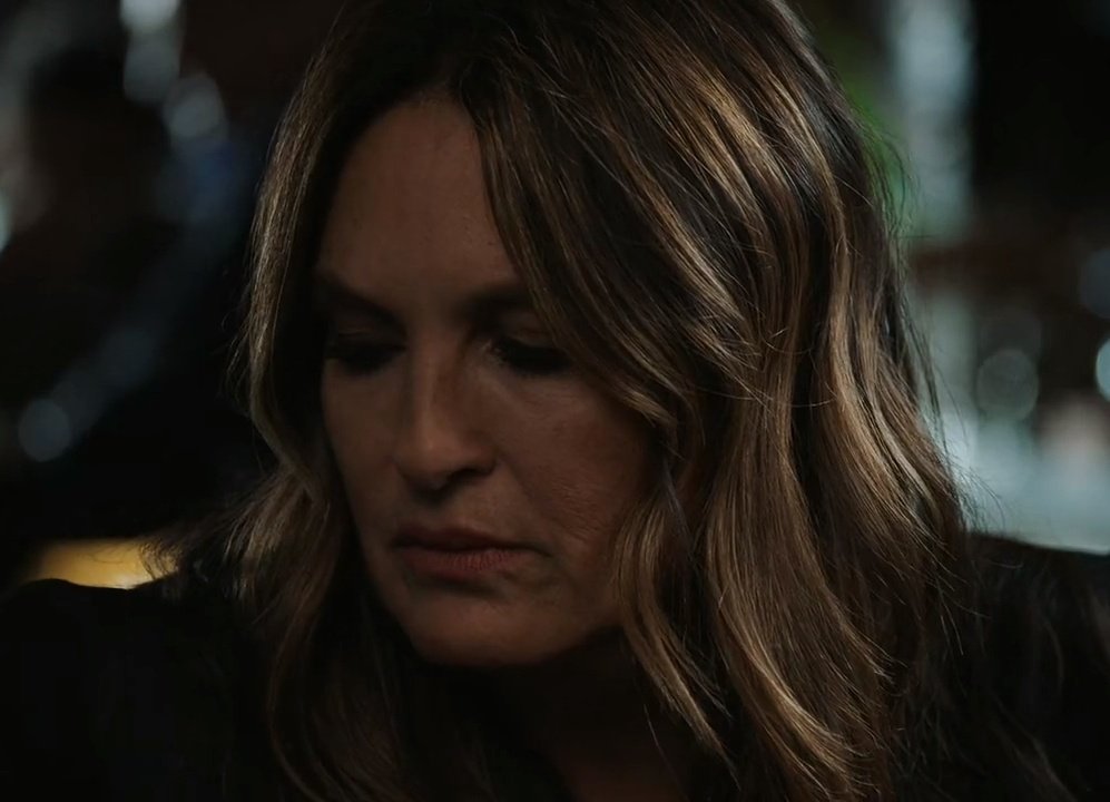 barsontv's tweet photo. Three years ago Olivia Benson told Rafael Barba she missed him too. https://t.co/MXKEOK3MLg