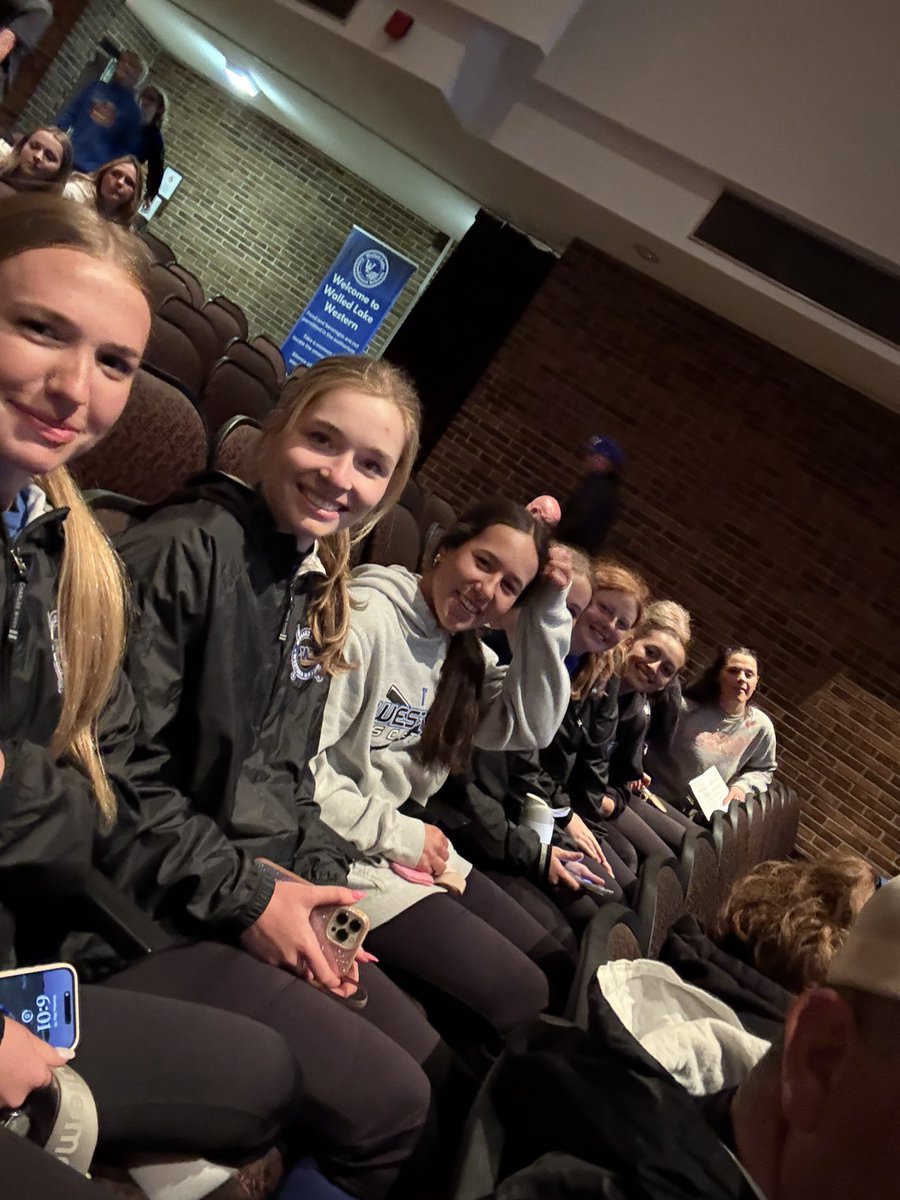 Tonight we supported our amazing captain Ava Domzalski as she signed her NLI to play at Kalamazoo College. They are getting an amazing player, academic, and person. Congratulations Ava!Go Hornets! Go Warriors!💙🥎🩶🥎 #wlwsoftball #warriorssoftball #wlwathletics #kcollegesoftball