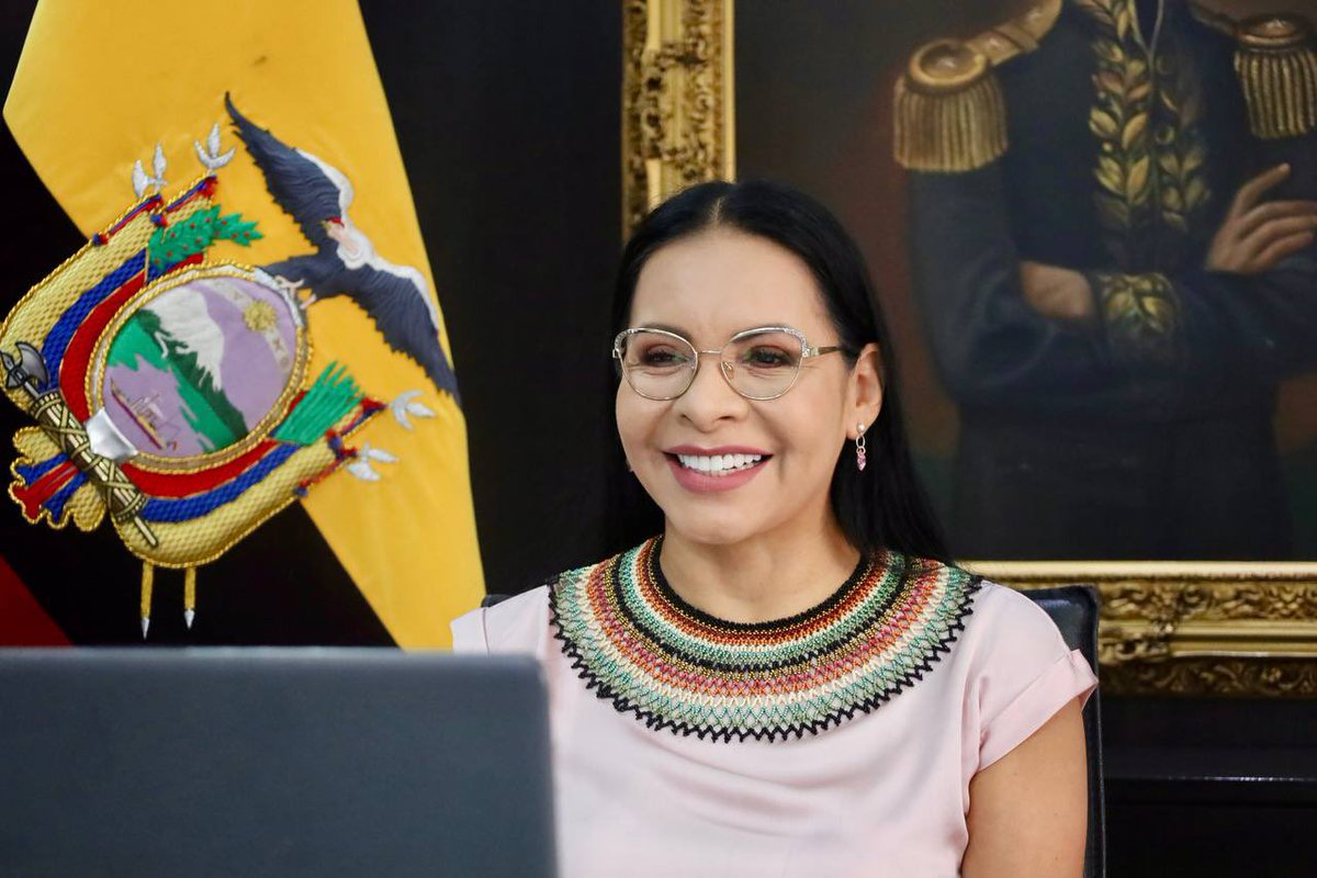 AHORA | Les invito a seguir el desarrollo de la Sesión Ordinaria No. 0️⃣3️⃣2️⃣ del #PlenoCNE, instalada a través de medios telemáticos ▶️ lc.cx/E2-mUt