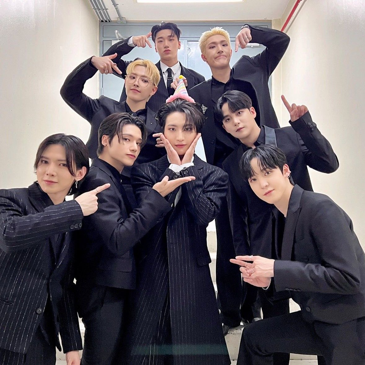 michinformatz's tweet photo. ateez moments to make you ✨smile✨

a thread🧵 https://t.co/Sntl3I2ZR4