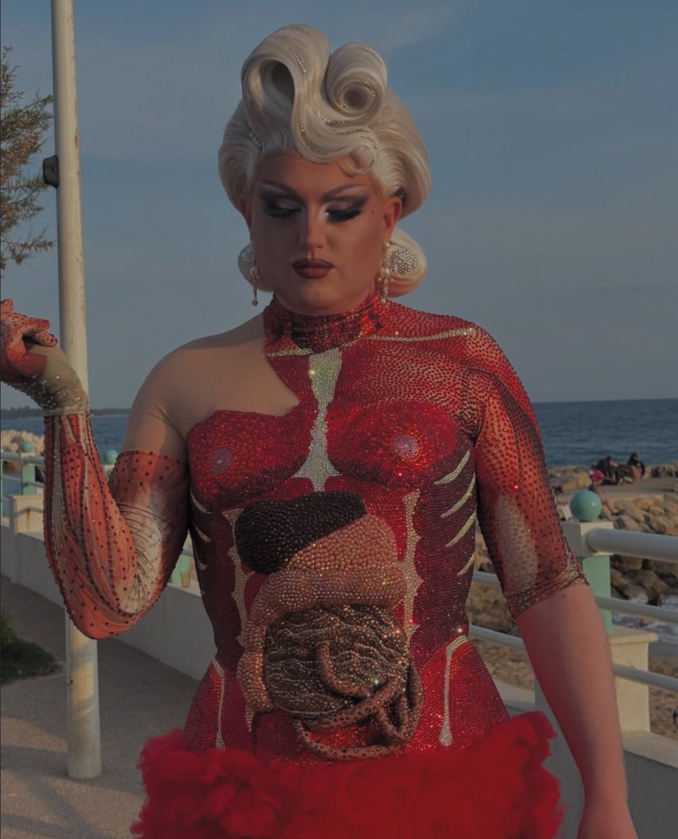 Drag Crave tweet media