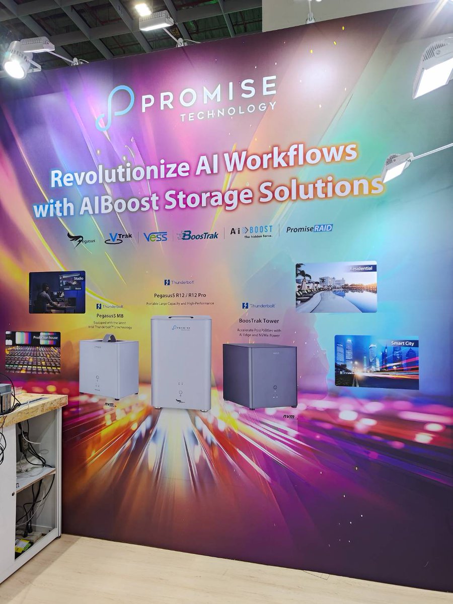 PROMISE_STORAGE's tweet photo. 🚨 It begins!
Day 1 at #COMPUTEX2025 is underway at TaiNEX 1 – Booth I1024!
From blazing-fast #Thunderbolt5 DAS to AI-ready BoosTrak systems with #AIBoost, PROMISE is leading the future of intelligent storage.
📍Come see us or follow along: #PROMISEatCOMPUTEX https://t.co/BxIuPLDmFo