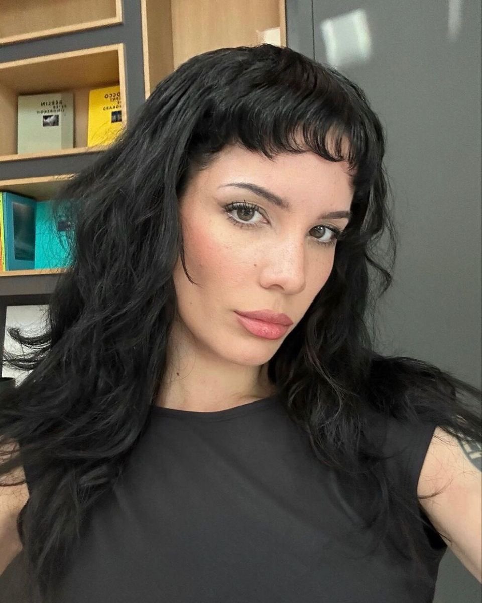 maniccccccccc's tweet photo. the most beautiful girl https://t.co/a2faua09HY