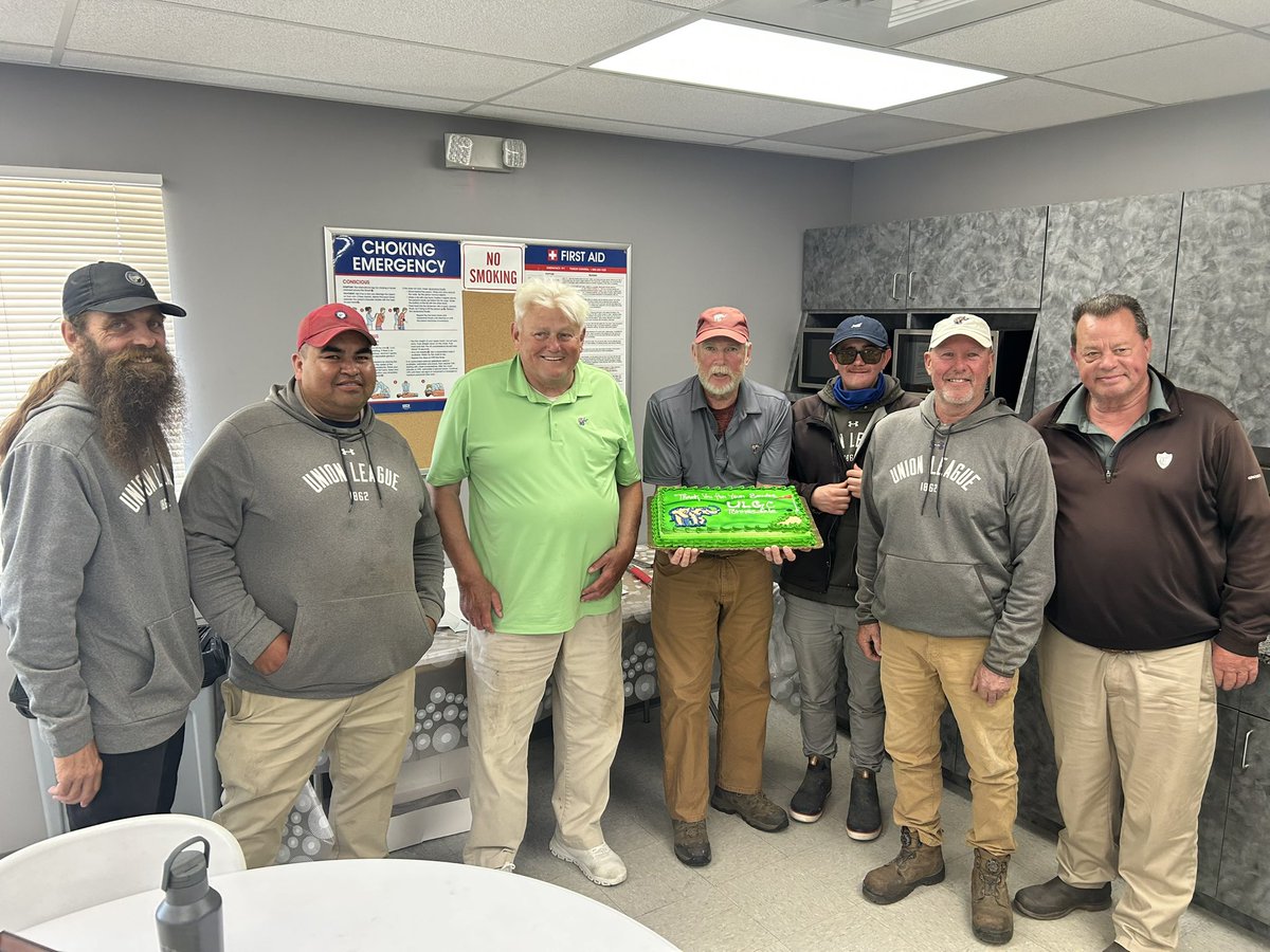 Celebrating our tenured employees today!  Thanks to all of our <a href="/UnionLeagueGolf/">Union League Golf</a> #Torresdale Green &amp; Grounds employees! They make it happen day in and day out! 🙏⛳️🙌 <a href="/ScottBordner/">Scott Bordner</a> <a href="/NickSurretteEM/">Nicholas  Surrette</a> <a href="/Mark_Schuhl/">Mark Schuhl</a>