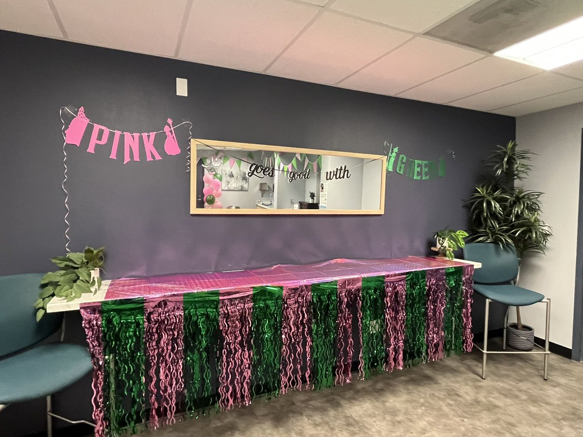 Sarah Wright tweet media