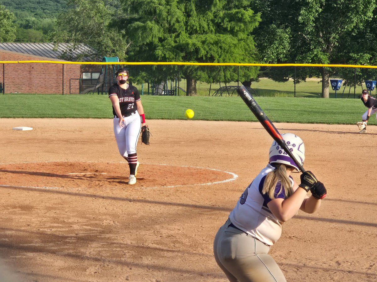 The Lady Braves softball team picked up 2 wins on the night over Paoli! Go Lady Braves! 🥎