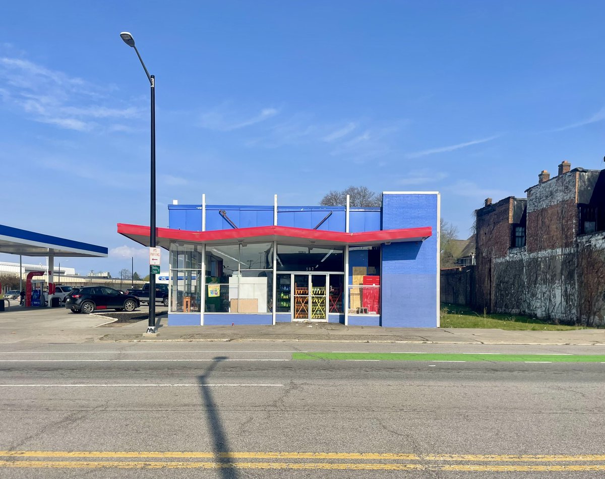 Midwest Modern tweet media