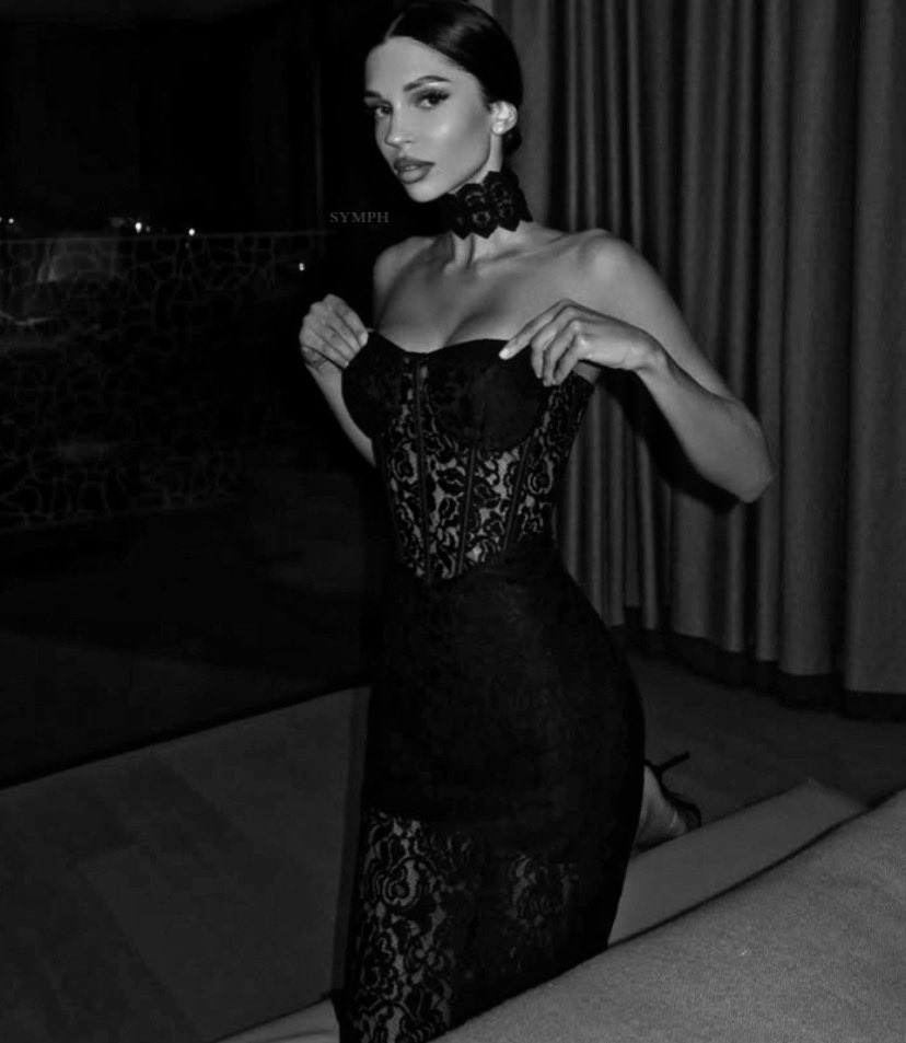 𝑪𝑯𝑨𝑷𝑻𝑬𝑹 𝑰𝑰𝑰: 𝐓𝐇𝐄 𝐅𝐀𝐂𝐄 𝐁𝐄𝐇𝐈𝐍𝐃 𝐓𝐇𝐄 𝐅𝐋𝐀𝐌𝐄 

tumblr.com/solsticesymph/…