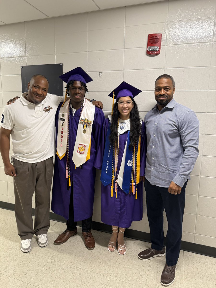 CW4 (Retired) Eugene Murphy (@cw4_ret) on Twitter photo Spartans BN! Congratulations to our HHS JROTC graduates!! It was an absolute pleasure being your JROTC Instructor over the past 4 years! Good luck in your future endeavors!@JEFCOCareerTech <a href="/JEFCOED/">Jefferson County Schools</a> <a href="/pghs_spartans/">Pleasant Grove High</a> <a href="/HueytownMiddle/">HueytownMiddleSchool</a> <a href="/LColston1/">LaKeya Colston</a> <a href="/lauradware/">Laura Ware, Ed.D.</a> Spartans BN! Congratulations to our HHS JROTC graduates!! It was an absolute pleasure being your JROTC Instructor over the past 4 years! Good luck in your future endeavors!@JEFCOCareerTech <a href="/JEFCOED/">Jefferson County Schools</a> <a href="/pghs_spartans/">Pleasant Grove High</a> <a href="/HueytownMiddle/">HueytownMiddleSchool</a> <a href="/LColston1/">LaKeya Colston</a> <a href="/lauradware/">Laura Ware, Ed.D.</a>