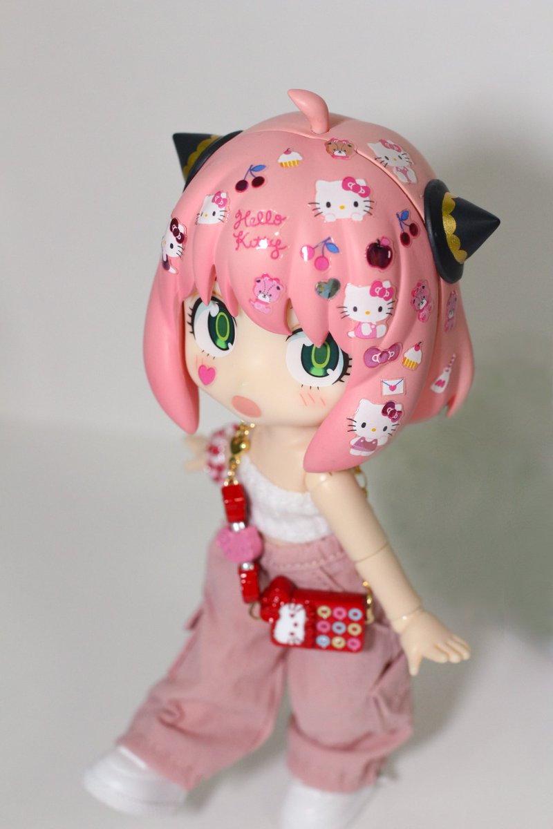 🍒 🐱 🎀 ❤️ 🍎