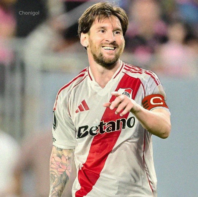 cinnunez4's tweet photo. HACELO Y MUERO 
#MessiARiver https://t.co/IHJWlRKsJw