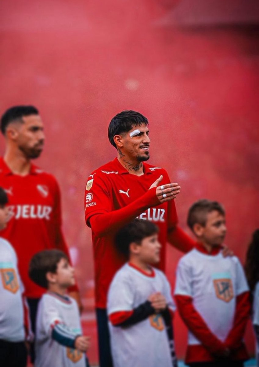 Kevin Lomonaco es lo mejor que le pasó a Independiente en los últimos años, no puede jugar con tanta tranquilidad.