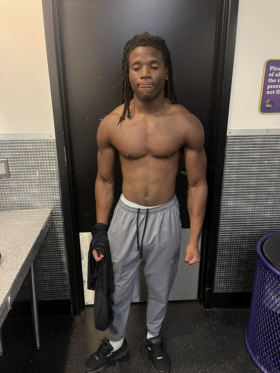 4 months in!! 3 months remaining 

hudl.com/v/2RWnFA
<a href="/CoachHerup/">Thaddeus Dukes</a>
