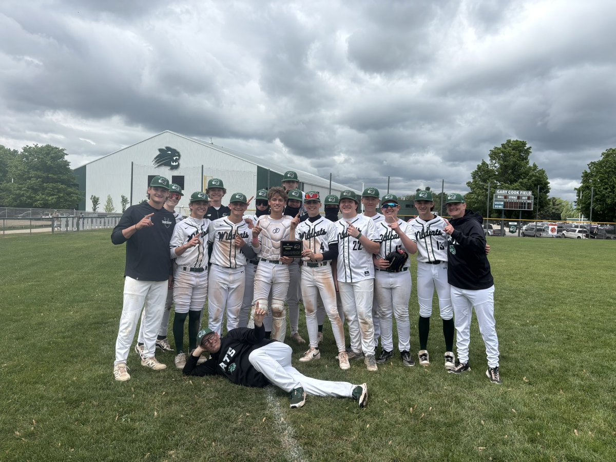 JenisonJVBaseballSquad⚾️ tweet media