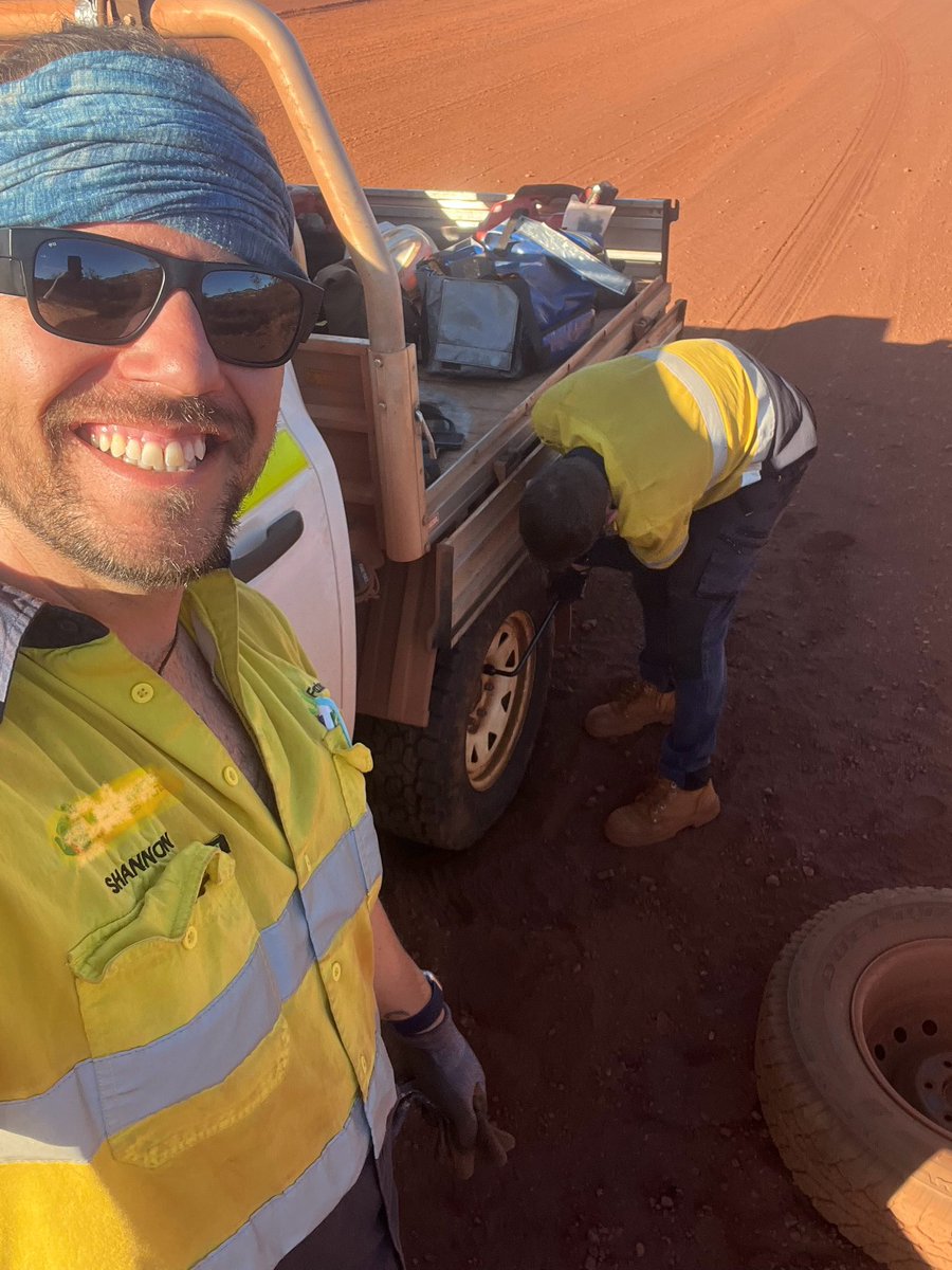 Shannon🐇 (@hvact3ch) on Twitter photo 