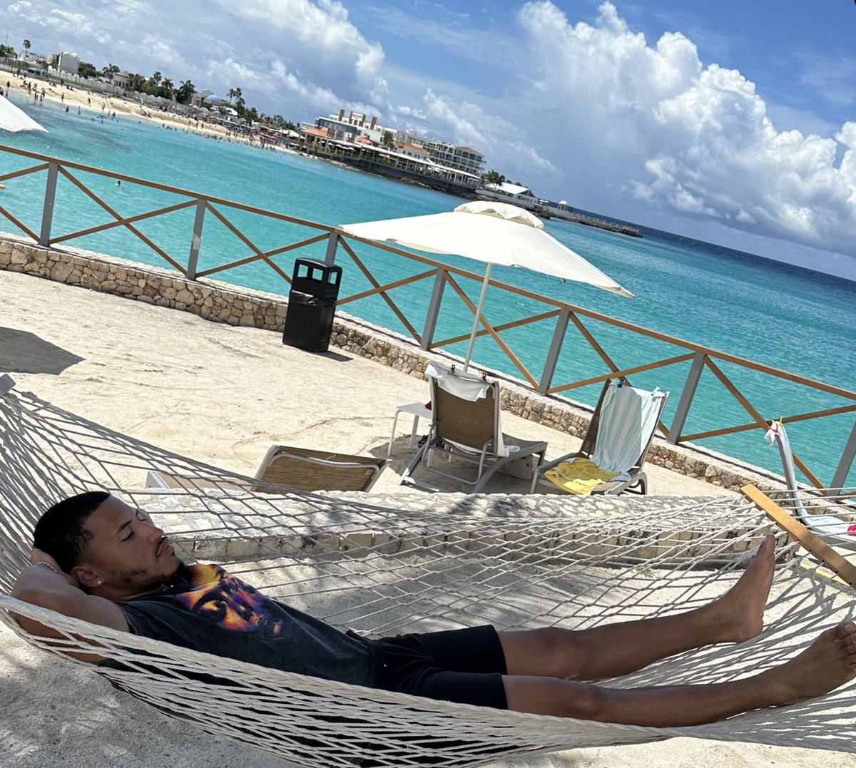 a1justn's tweet photo. 2024 was great year… Sint Maarten / Anguilla was paradise.. https://t.co/25YD6xxDKt