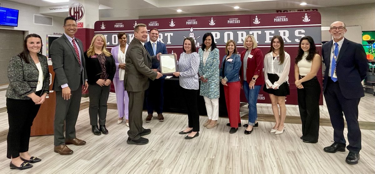 Clyne G. H. Namuo, Ph.D. (@clynenamuo) on Twitter photo Team JJC spent the evening honoring β¦<a href="/LockportHS205/">Lockport Township High School</a>β© leadership for embracing 12x12x12 β¦<a href="/JolietJrCollege/">Joliet Junior College</a>β© LTHS had the most dual credit students in our district this year ππ½ β¦<a href="/PorterSup205/">Bob McBride</a>β© β¦<a href="/loriecristofaro/">Lorie Cristofaro</a>β© Thatβs leadership! #goPorters Team JJC spent the evening honoring β¦<a href="/LockportHS205/">Lockport Township High School</a>β© leadership for embracing 12x12x12 β¦<a href="/JolietJrCollege/">Joliet Junior College</a>β© LTHS had the most dual credit students in our district this year ππ½ β¦<a href="/PorterSup205/">Bob McBride</a>β© β¦<a href="/loriecristofaro/">Lorie Cristofaro</a>β© Thatβs leadership! #goPorters