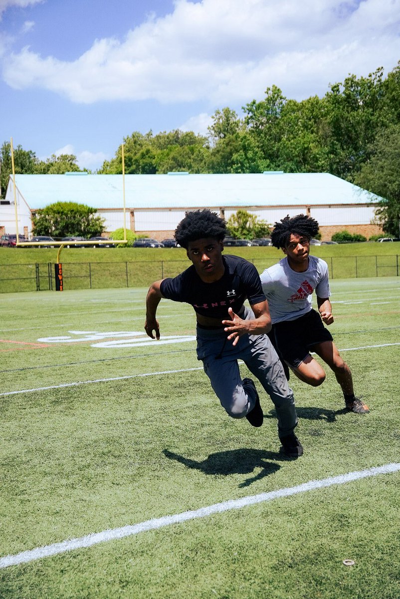 blake10kk's tweet image. 1% better then the rest… @MustangGang410 @CoachJdubSFA @tdhald @NPCoachZim