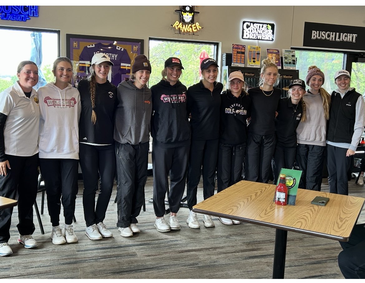 The LC Girls Golf Team captured the HVL Championship for the 11th consecutive season! 👏🏽🏆🥇
The Tigers 🐅 accumulated 1428 strokes to capture the title.
HVL All-Conference golfers from LC included: Alayna Atkinson, Mattie Mears, Julia Huettl, and Taylor Davidson..👏🏽🏌️‍♀️⛳️