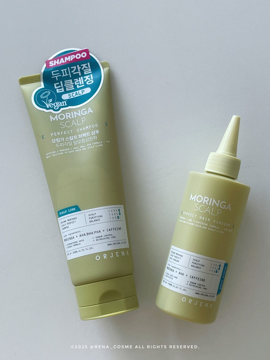 #제품제공

오르제나에서 보내주셨던 헤어제품🫧

• 모링가 스칼프 퍼펙트 샴푸
• 모링가 스칼프 퍼펙트 헤어 식초

요즘 슬슬 두피유분이 감당이 안되는 계절이 오고있기에 딥클렌징을 위해서 꺼내봄🤍

일단 가이드는 샴푸 -> 헤어식초 순이고 모발보다는 두피에 특화되어있는 헤어식초로 보임.
