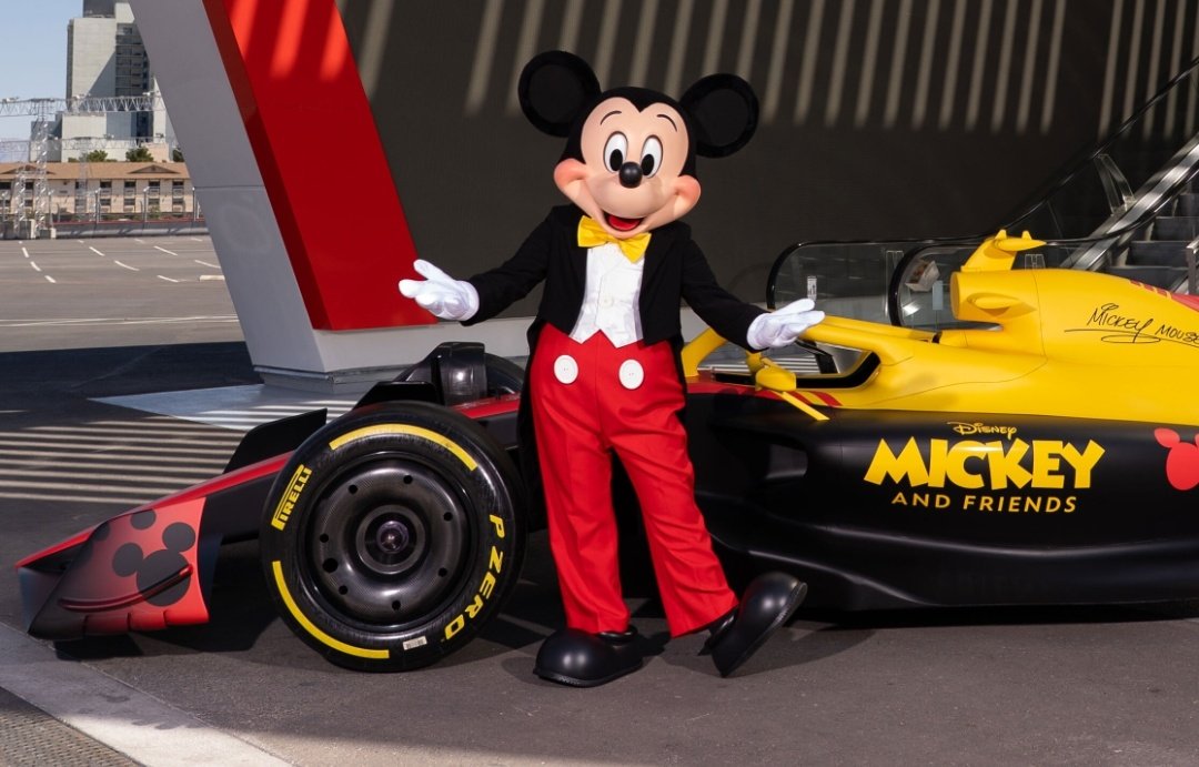 formularacers tweet media