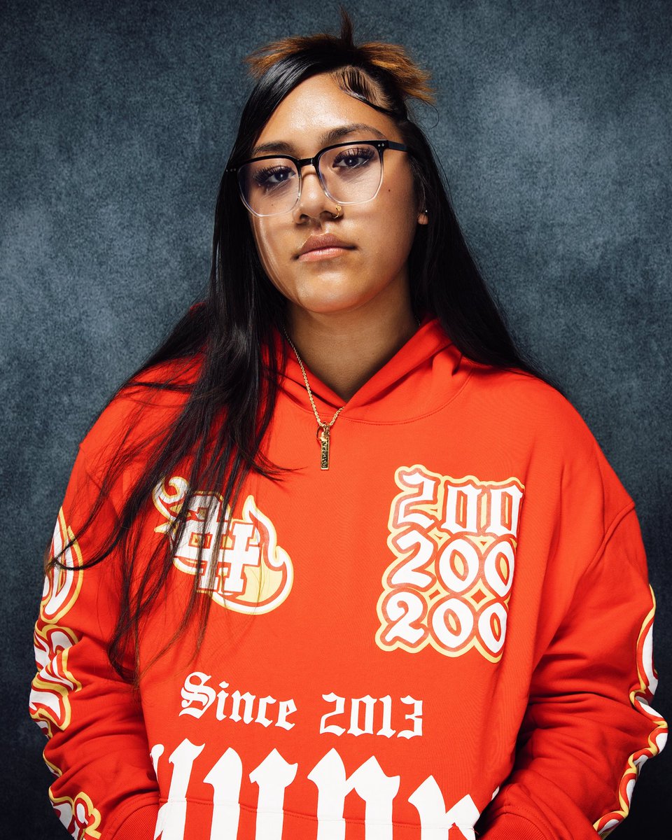 2 H U N N I T tweet media