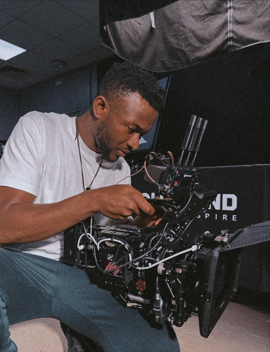 “Make your life a masterpiece; imagine no limitations on what you can be and what not. Taking that first step towards a goal may be all you’d need on your way to greatness.” #FIZ