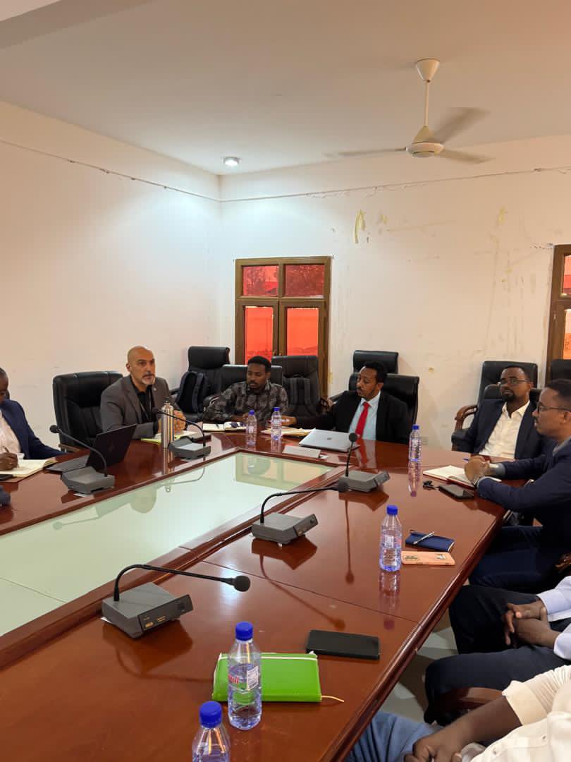 The 3-monthly <a href="/imc_puntland/">Information Management Center - Puntland</a> meeting of the Water and Land Resources Management Center was held today at the Ministry of Planning headquarters. The meeting was chaired by the Director General of the Puntland Ministry of Planning.