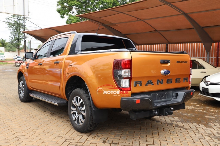 MotorhubLTD's tweet photo. Ford Ranger Wildtrak๐๐ฅ
*Make 2019
*Engine2000 CC
*Transmission Auto
*Interior Black
*Exterior Orange
*Fuel Diesel
*Drive 4 WD
*Body StylePickup/Truck/Tractors
5.98M
#motorhub10 #motorhubdelivers https://t.co/oDZJrcmmZy
