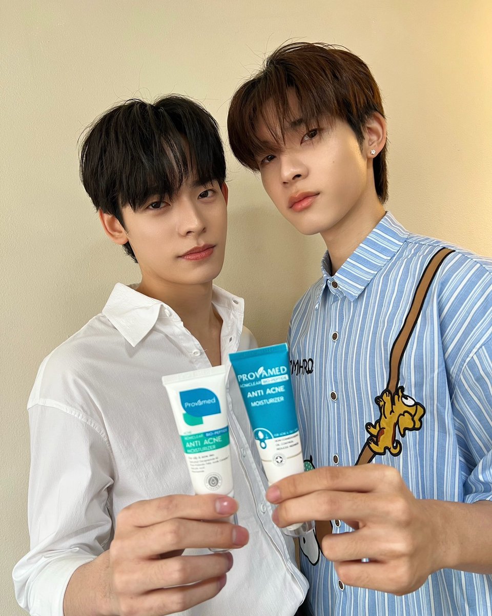 อยากชวนคนพิเศษ มาร่วมกิจกรรม Provamed x TeeTeePor กิจกรรมสุดไพรเวท Exclusive Meeting มอยส์เจอร์กันสิวหน้าใหม่ กับป๋อตี๋ตี๋ พร้อมกันหรือยัง เพียง 30 ท่านผู้โชคดีเท่านั้น !!

⏰ร่วมกิจกรรมได้ตั้งแต่วันที่ 10 - 20 พ.ค. 68 (ถึงเวลา 23.59 น.) ​
📍เพียงซื้อสินค้า Acniclear Bio-Peptide