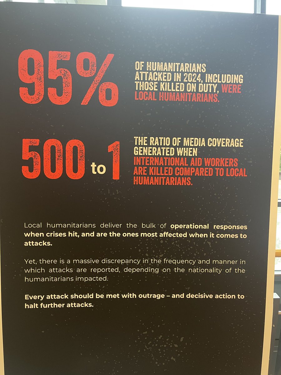 docfromtheblock's tweet image. Started my day meeting colleagues @ifrc for a session on NCDs in humanitarian settings. At the entrance I saw this display, a sobering reminder of the deadly toll attacks on healthcare are inflicting to humanitarian #protecthumanity