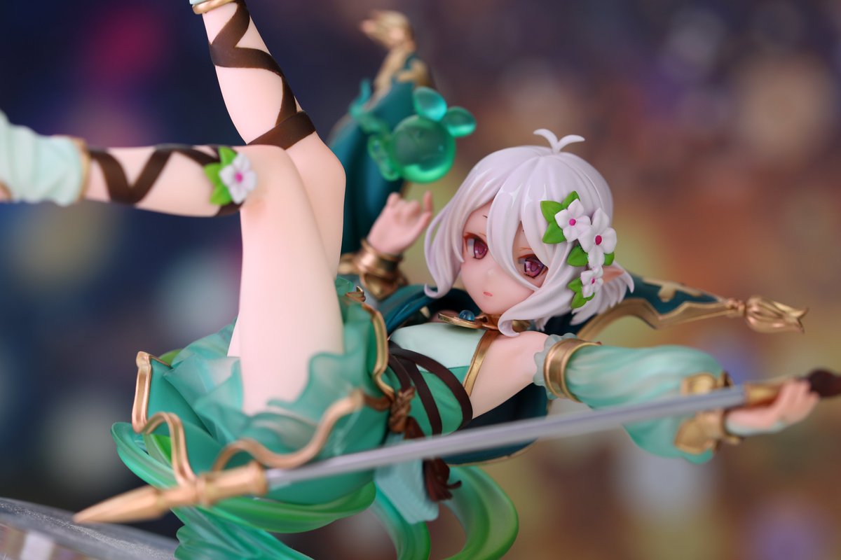 とりあえずこの2体をオークションに出すかな～って感じなのでもし興味ある方がいたらよろしくお願いします