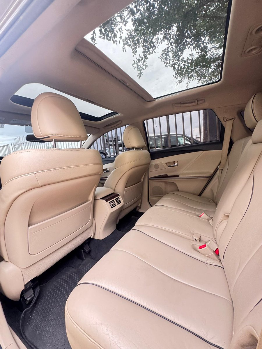 mie_dele's tweet photo. New Stock Alert ‼️ 
🚘🇺🇸TOKS 2013 TOYOTA VENZA FULL OPTION🥰

📍Ogba Lagos State

💰24,000,000

☎️ Call or WhatsApp for more details 
09065975925,07046257300 https://t.co/R4Fe4qAkeP