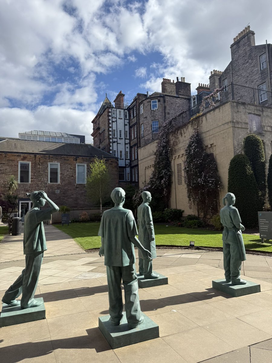 StAndGradSchool's tweet image. On Friday 2 May, Ece Sagiroglu, one of our HDS MSc students, attended the Scotland & Medicine Conference 2025 in Surgeons’ Hall Museum, Edinburgh 🤩
@StAndMedicine