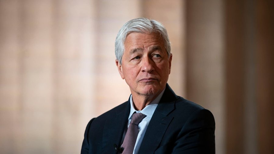 guy_king12's tweet photo. JPMorgan to Offer Clients Access to Bitcoin, Not Custody It: CEO Dimon
CEO Jamie Dimon made it clear that his personal view on Bitcoin remains unchanged, highlighting the crypto’s lack of ownership and risk issues. https://t.co/pnYAj1rX5j