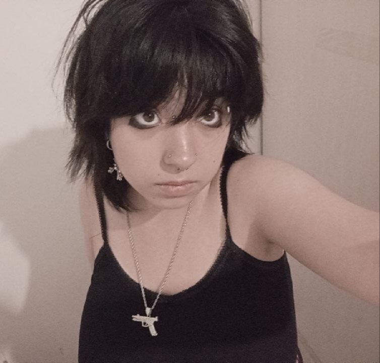 mudcake3319's tweet photo. hi guys update, doing a lot better
pretty much owe you a big apology for the way i used to be, im sorry for worrying u, sorry for being a shitty person 
im sorry for cutting contact with so many good people, i feel like i just needed time for myself but i got carried away w it https://t.co/Sri3nTiaUH